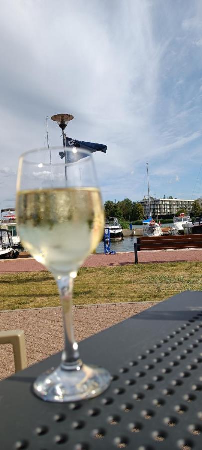 Apartament Skorpion Marina & Spa Sagaris Dziwnów Buitenkant foto